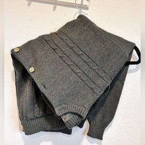 Vintage Wool Sweater in Excellent Condition and gold details Murray Brothers